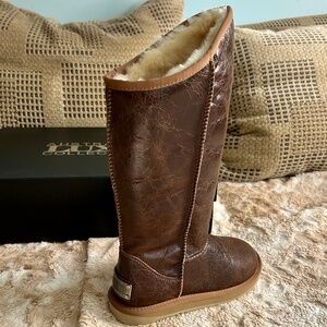 New Australia Luxe Collective Distressed Leather SHEEPSKIN BOOTS Brown 7